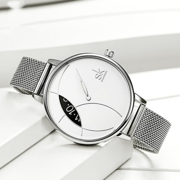 Women's Watch With Creative Mesh Belt - Image 3