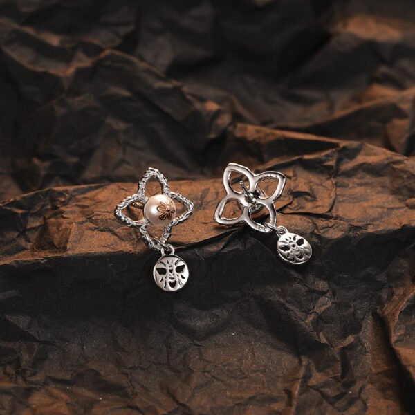 Bee Flower Temperament 925 Silver Pearl Earrings - Image 8