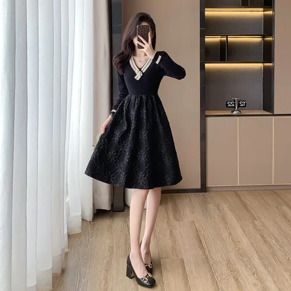 Women's Waist Slimming And Fashionable Stitching Dress - Image 8