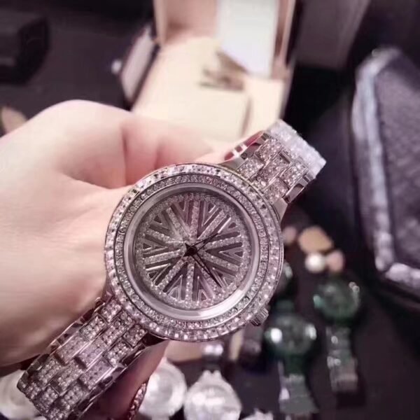 Women's watch with diamond steel belt - Image 3