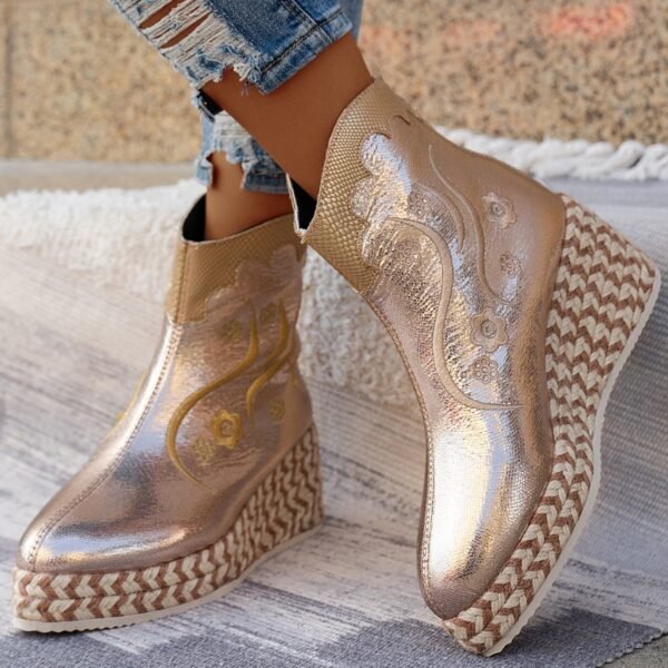 Autumn And Winter Thick Bottom Wedge Embroidered Retro Leisure Boots - Image 10