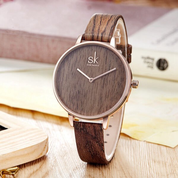 Women's quartz watch with wooden needle - Image 2