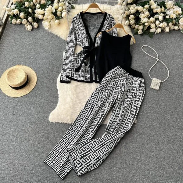 Exotic Printed Casual Suit Women's Inverness V-neck Base Knitwear Wide Leg Pants Three-piece Suit