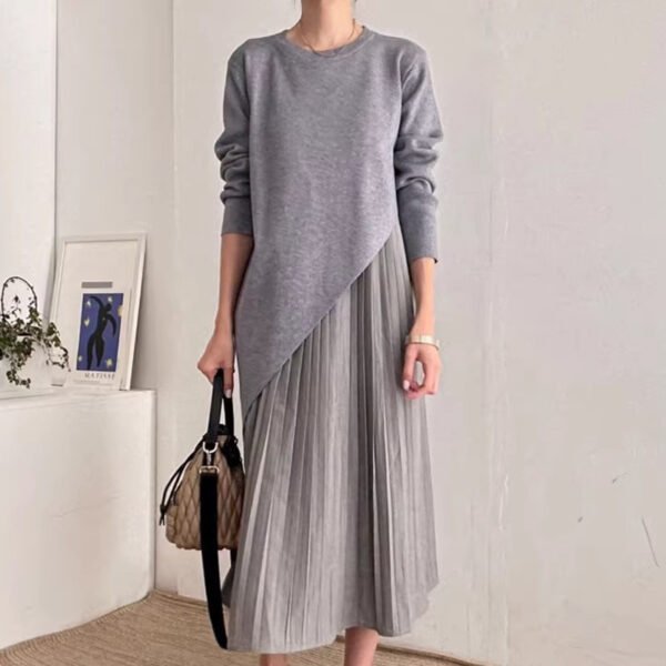 Autumn Elegance Retro Round Neck Irregular Design Loose Casual Patchwork Pleated Dress Women - Image 4