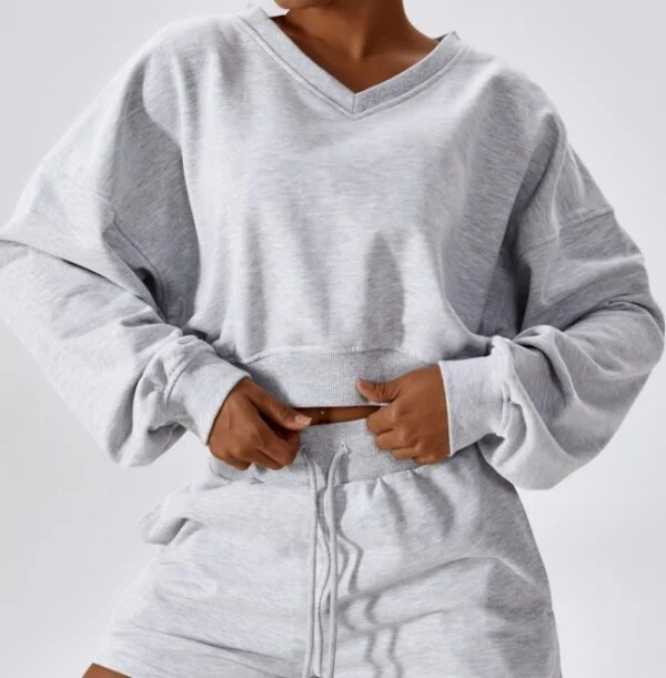 Women's Outdoor Keep Warm V-neck Pullover Leisure Loose Long Sleeve Sweatshirt - Image 3