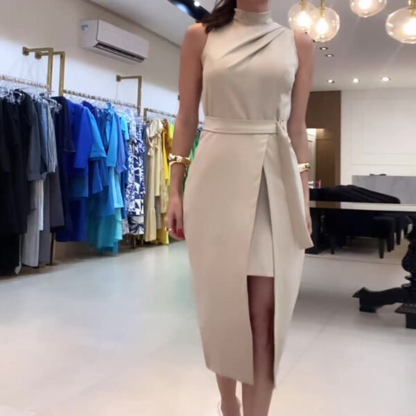 Women's Fashionable Round Neck Pleated High Waist Pure Color Sleeveless Long Dress - Image 6