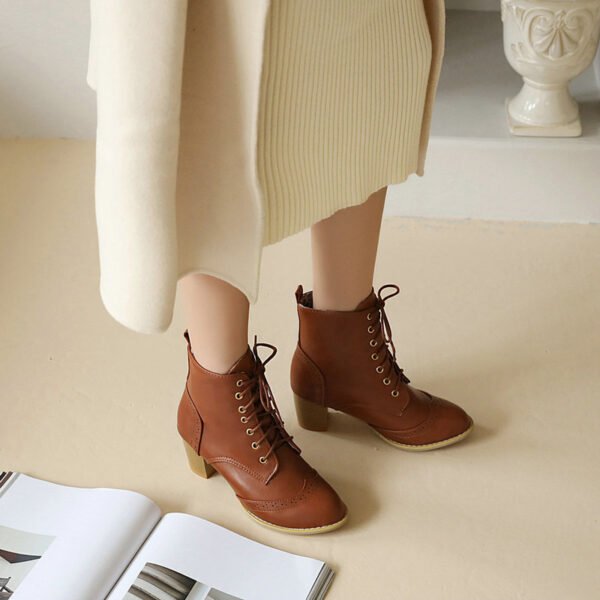 Autumn And Winter New Chunky Heel Front Lace-up Martin Boots - Image 7