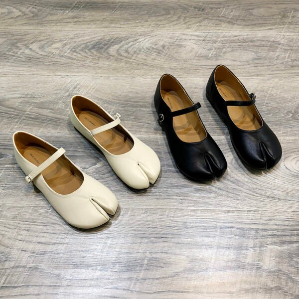 Retro Flat Bottom Split Toe Tabi Shoes Mary Jane Shoes - Image 10