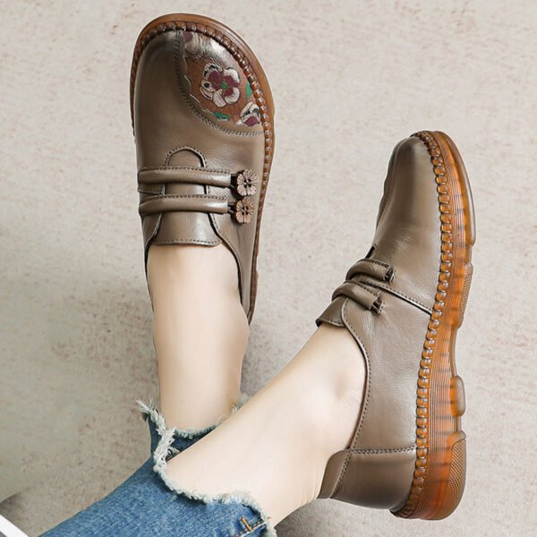 Women's Flat Comfortable Leather Shoes - Image 6