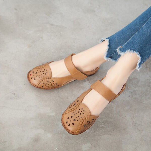 Women's Genuine Leather Sandals Flat Flat With Hollowed-out Retro - Image 4