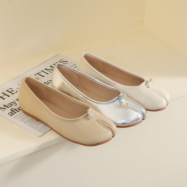 Women's French Mary Jane Split Toe Flat Shoes - Image 4