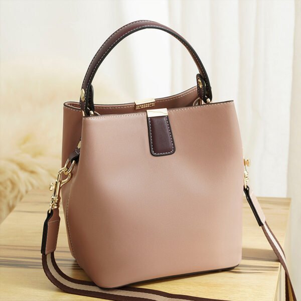 Women's New Leather Fashion Large Capacity Portable Shoulder Bag - Image 6