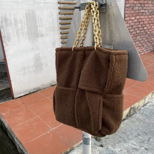 All-match Woolen Woven Single Shoulder Bag - Image 3