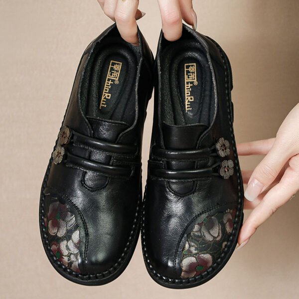 Women's Flat Comfortable Leather Shoes - Image 2