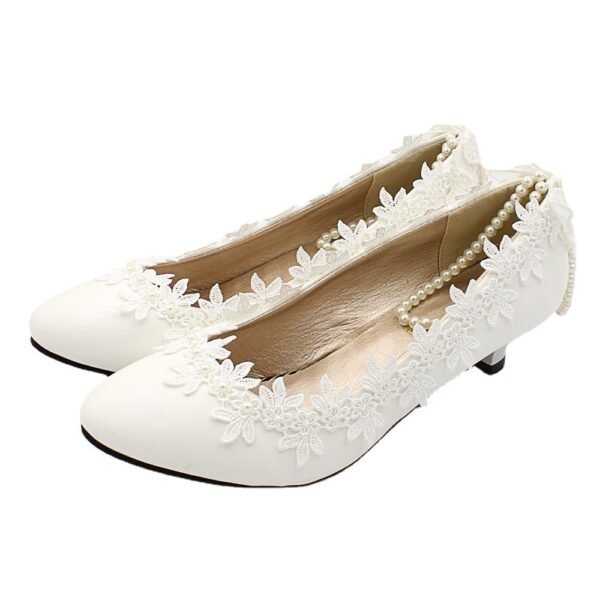 Women's Low Heel Simple White Wedding Shoes - Image 2