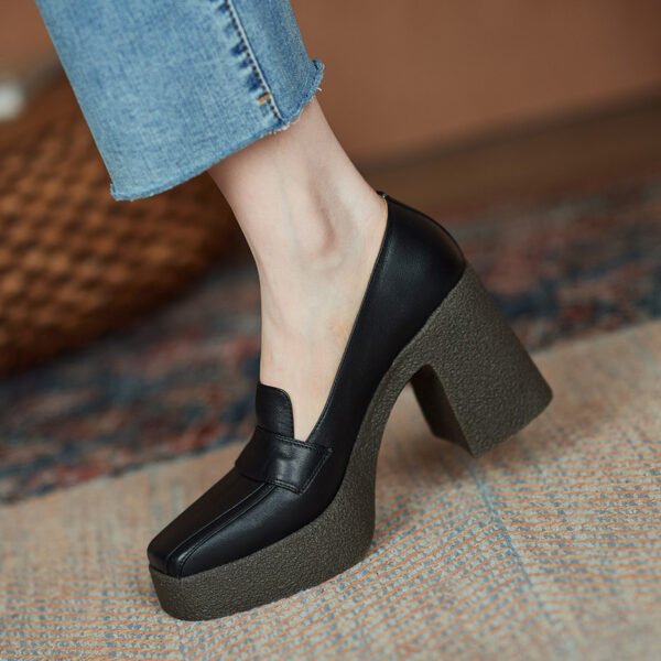 Women's Leather Retro Thick Sole Square Toe Shoes - Image 5