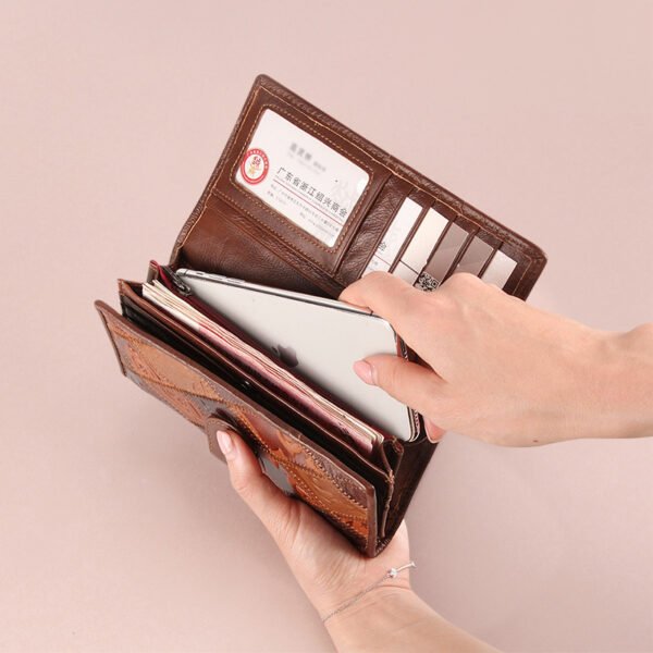 Women's Long Leather Fashion Retro Large-capacity Ladies Wallet - Image 3