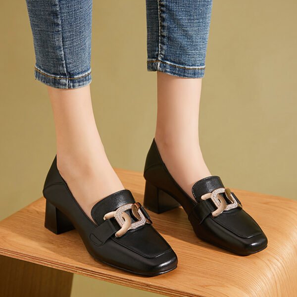 Women's New Leather Loafers Casual Flat Shoes