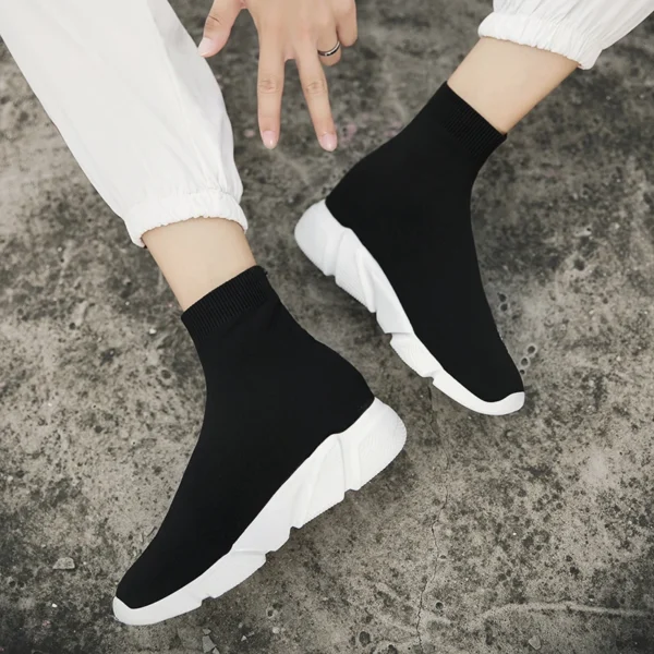 Classic Black Socks Runing Shoes Men High Sock Trainers Women Slip on Couple Casual Shoes Lightweight Sneakers Men basket homme - Image 2