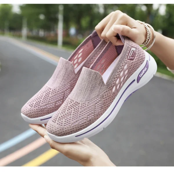 2024 Spring New Mesh Women's Running Shoes Breathable Casual Single Shoes Old Beijing Cloth Shoes Mainland China - Image 6