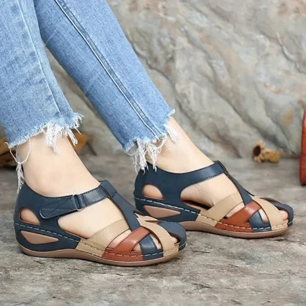 Fashion Women Sandals Waterproo Sli on Round Female  Slippers Casual Comfortable Outdoor Fashion Sunmmer Plus Size Shoes Women