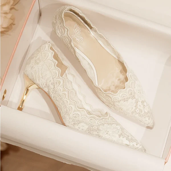 Embroidered Bridal Shoes Wedding Shoes Retro French Sandals 6.5cm High Heels Single Shoes Thin Heels Banquet Pointed Pumps 34-39 - Image 5