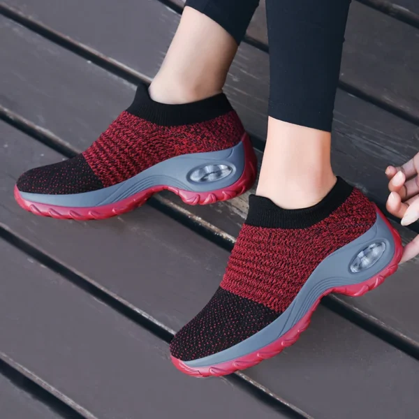 Women's Casual Sports Socks Sneakers Fashionable Thick Sole Air Cushion, Elevated Sloping Heel Rocking Shoes - Image 4