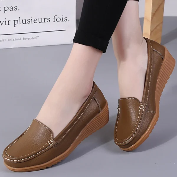 Women Shoes Soft Leather Shoes With Heels Loafers Black Flat Shoes Women's Moccasins Casual Zapatos Mujer Flats Female Footwear - Image 5