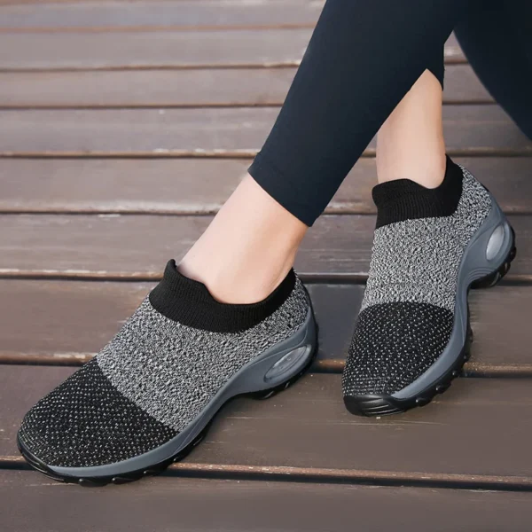 Women's Casual Sports Socks Sneakers Fashionable Thick Sole Air Cushion, Elevated Sloping Heel Rocking Shoes - Image 2