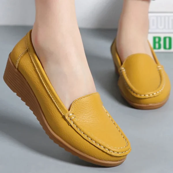 Women Shoes Soft Leather Shoes With Heels Loafers Black Flat Shoes Women's Moccasins Casual Zapatos Mujer Flats Female Footwear - Image 9