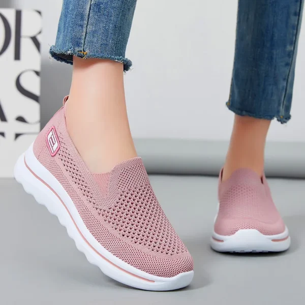 2024 Summer Women's Shoes New Mesh Shoes Lightweight Casual Walking Shoes Breathable Mom's sneakers women - Image 2