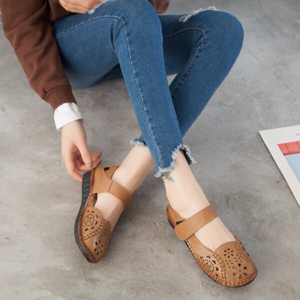 Women's Genuine Leather Sandals Flat Flat With Hollowed-out Retro - Image 3