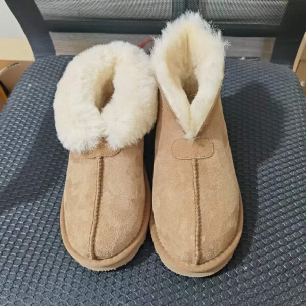 Women's Fashionable Suede Fur Snow Boots - Image 4