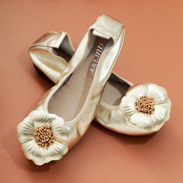 Women's Leather Flower Shoes Shallow Flat Sole - Image 4