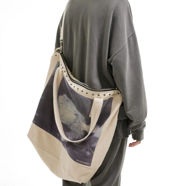 Zip Air-Eyed Printed Tote Canvas Bag