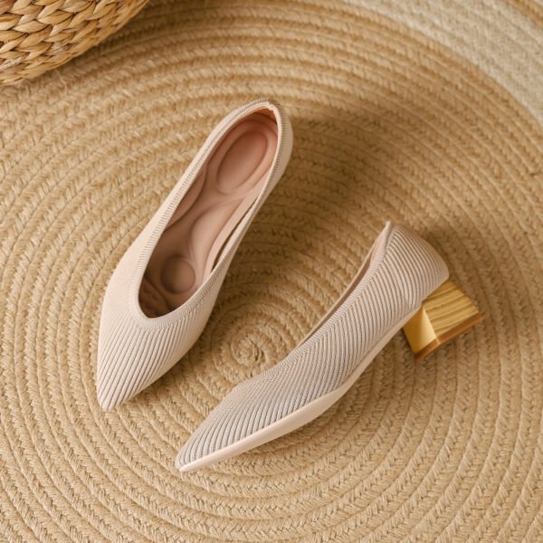 Wood Grain Thick Heel Pointed Breathable Casual Pumps - Image 8