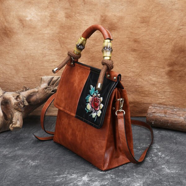 Women's High-end Literary Retro Style Shoulder Bag - Image 8