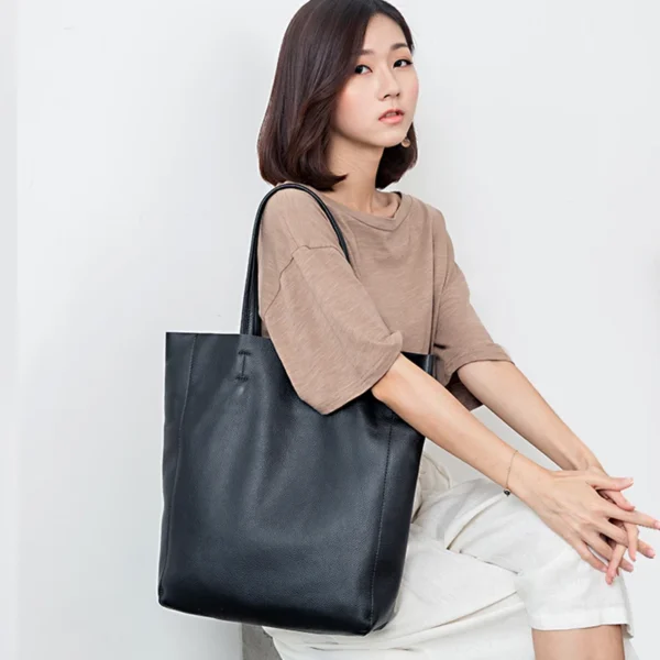 Bags women's 2020 new female handbag shoulder bag leather large toe cap leather simple fashion large capacity laptop tote bag - Image 2