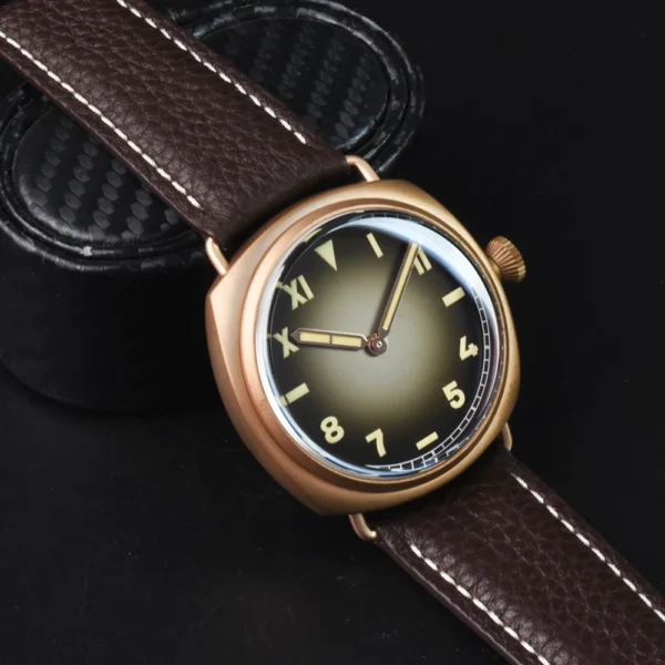 44mm Simple Fashion Bronze Quartz Watch Luminous Sapphire Glass Mirror Waterproof Diver Sports Quartz Watches for Men Hot Gifts - Image 4