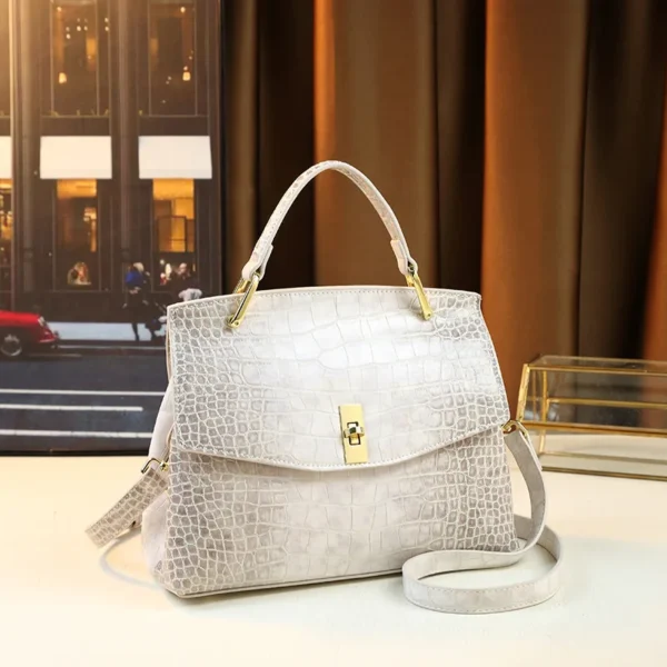 2024 New Versatile and Elegant Women's Fashion and Elegance Handbag Business Commuter Single Shoulder Crossbody Bag - Image 3