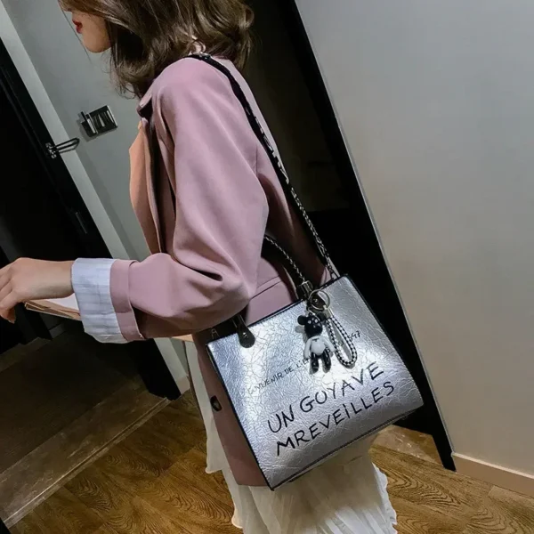 2020 Summer New Fashion Luxury Designer Brand Handbag Women Large Capacity Shoulder Bags Casual Tote Simple Top-handle HandBags - Image 3