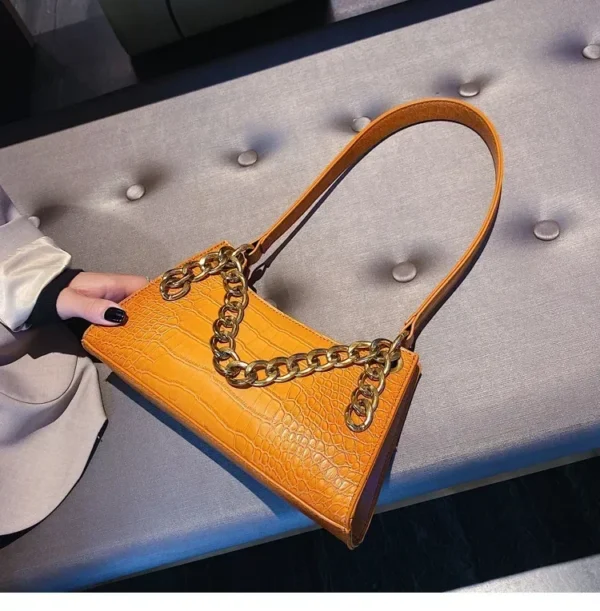 2020 New Korean Fashion Crocodile Pattern Crossover Shoulder Bag Handbag New High Quality PU Chain Solid Color Shoulder Bag - Image 8