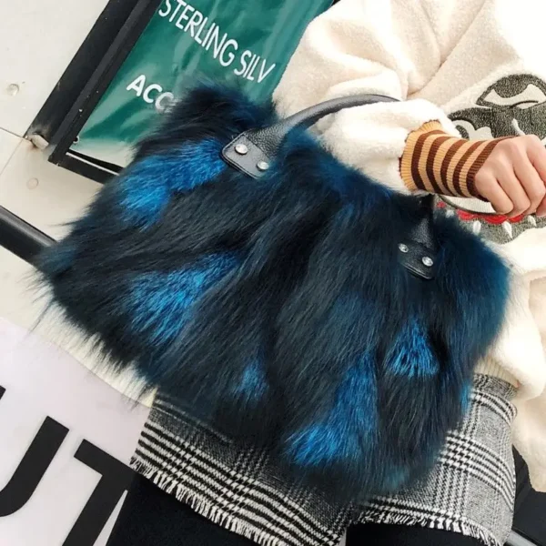 Autumn And Winter New Fur Women's Bag Fox Hair Hand Carrying Bag Crossbody Tidal Winter High Guizhen Fur Shoulder Bag For Women - Image 5