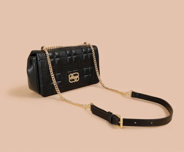 2023 New chain advanced sense commuting niche design underarm bag and shoulder bag and crossbody bags for women - Image 20