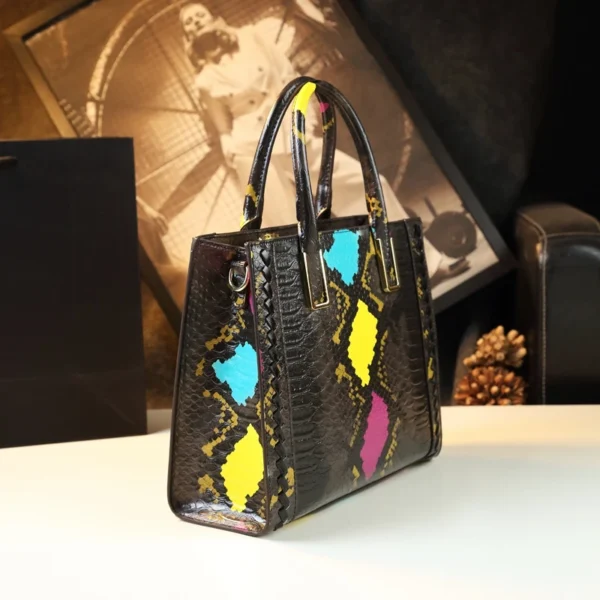 2023 New Fashion Women's Handbags Tote Bag Genuine Leather Middle-Aged Mom Ladies Bag Snake Pattern Shoulder Messenger Bags - Image 4