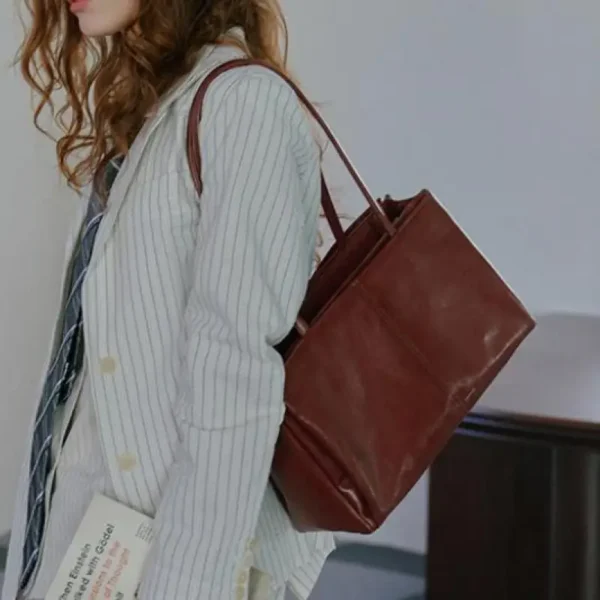 2024 New Horizontal Square Multi-layer Large-capacity Shoulder Bag Simple Casual All-in-one High-quality Cowhide Women Bag Trend - Image 4