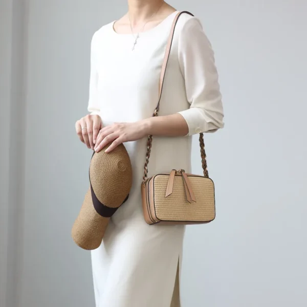 Wommen Fashion Straw Bag With Genuine Leather Materials For Summer Holidays Versatile Crossbody Small Square Bags - Image 4