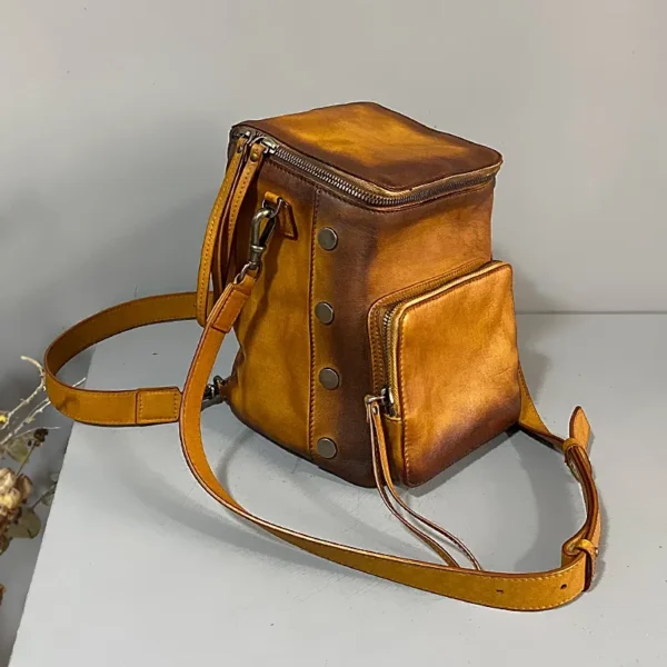 British Style Retro Vintage Vintage Wide Shoulder Straps New Backpack Square Large Capacity Leather Personalized Women's Bag - Image 6