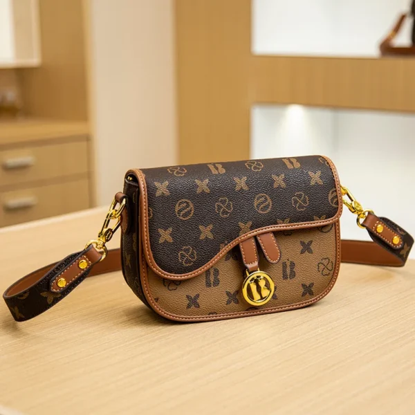 2024 new printed saddle bag fashion trend one-shoulder small square bag diagonal cross-body bag female niche M029 - Image 9