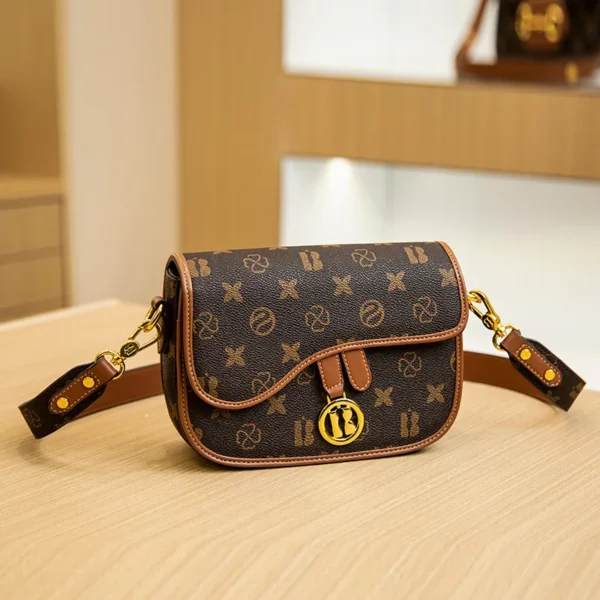 2024 new printed saddle bag fashion trend one-shoulder small square bag diagonal cross-body bag female niche M029 - Image 7